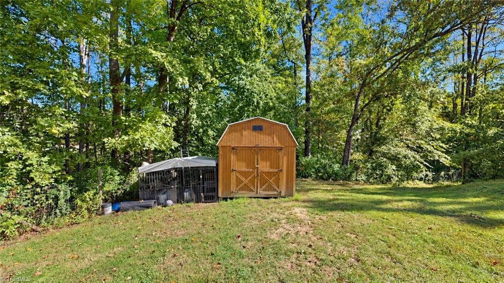 Stick/Site Built at 5051 Commodore Lane, Walnut Cove NC 27052, Walnut Cove, photo 8 of 50
