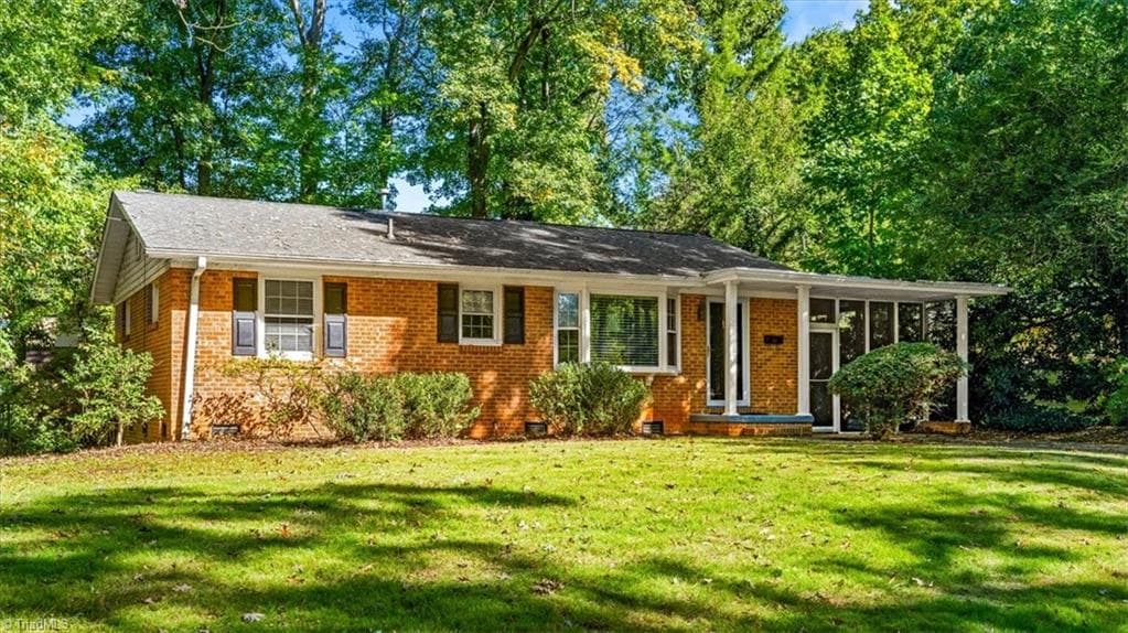 1700 Leslie Road, Greensboro NC 27408