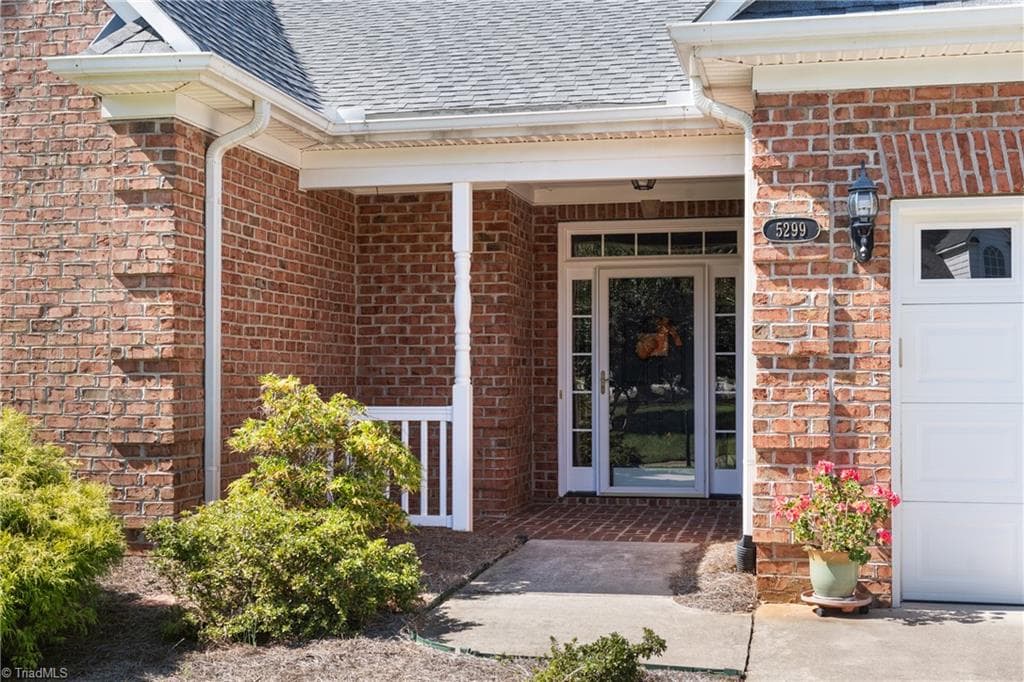 Stick/Site Built at 5299 Jacobs Way, Winston-Salem NC 27106, Winston-Salem, photo 5 of 41