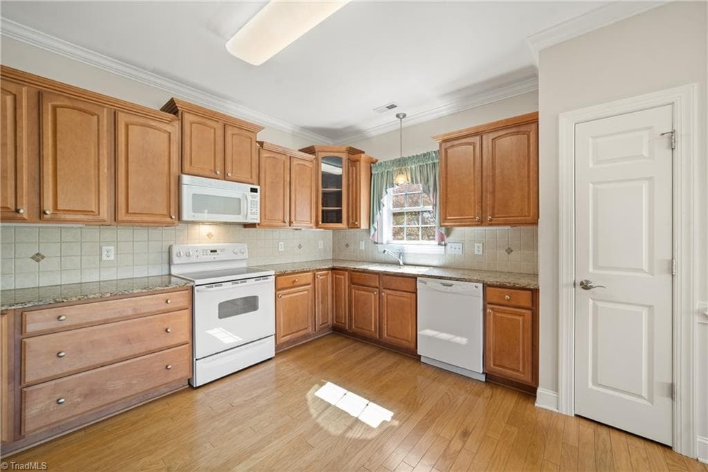 Stick/Site Built at 5299 Jacobs Way, Winston-Salem NC 27106, Winston-Salem, photo 18 of 41
