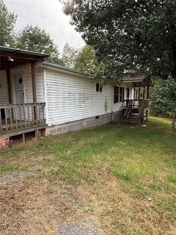 Manufactured Home at 7752 W Pine Street, Lowgap NC 27024, Lowgap, photo 2 of 32