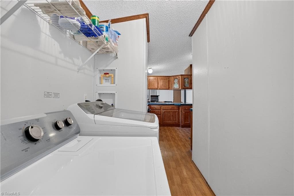 Manufactured Home at 1575 Rhodes Loop, Madison NC 27025, Madison, photo 39 of 50