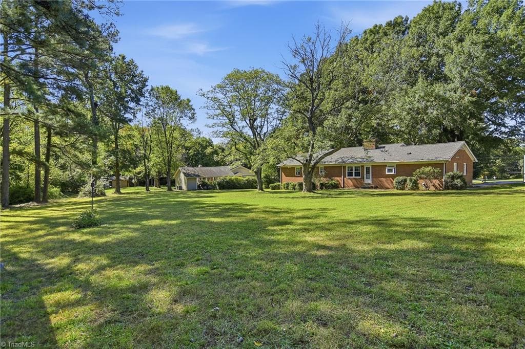 Stick/Site Built at 707 Fairidge Drive, Jamestown NC 27282, Jamestown, photo 27 of 28