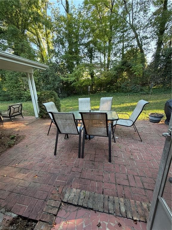 Stick/Site Built at 210 Devonway Street, Eden NC 27288, Eden, photo 7 of 28