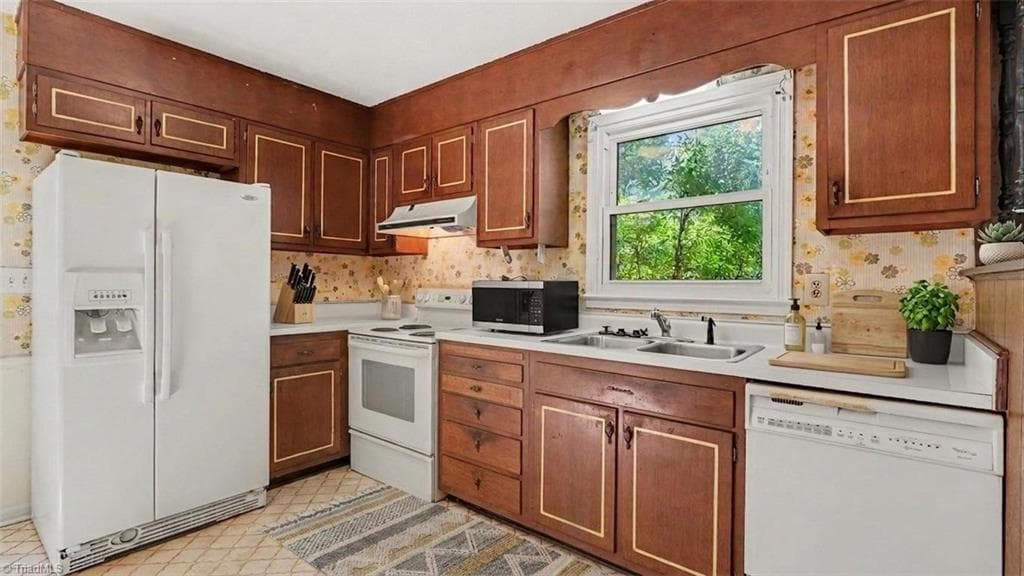 Stick/Site Built at 1240 Castlegate Court, Winston-Salem NC 27103, Winston-Salem, photo 8 of 33