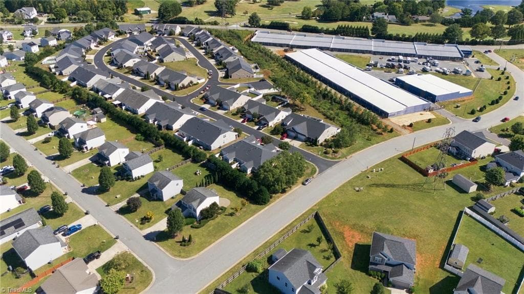 Stick/Site Built at 101 Maryland Drive, Thomasville NC 27360, Thomasville, photo 33 of 34