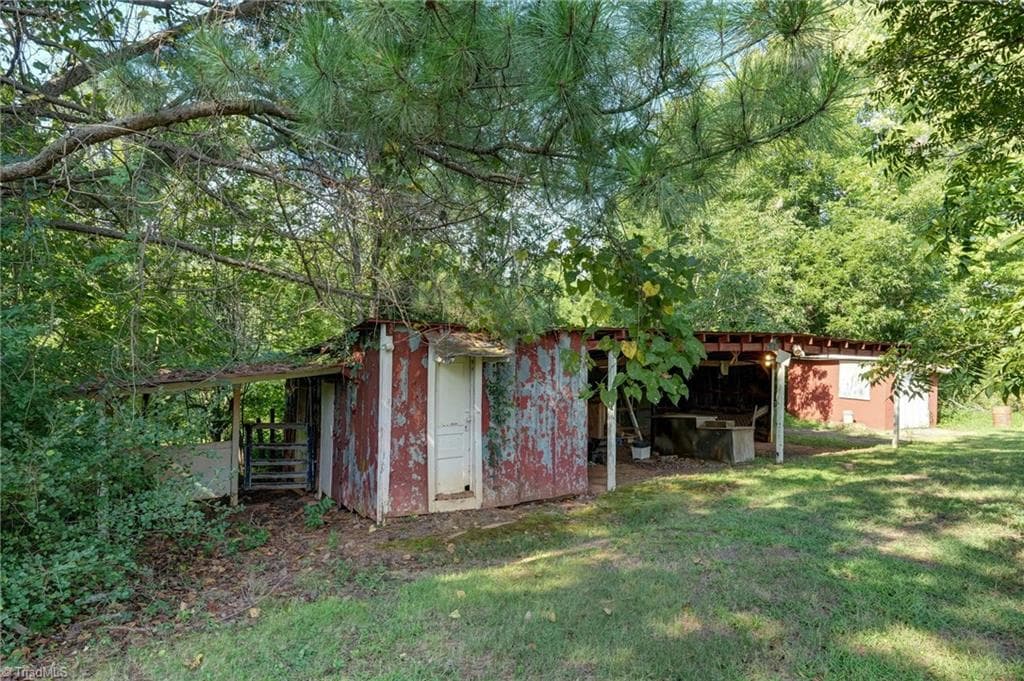 Stick/Site Built at 2036 Camp Springs Road, Reidsville NC 27320, Reidsville, photo 43 of 50