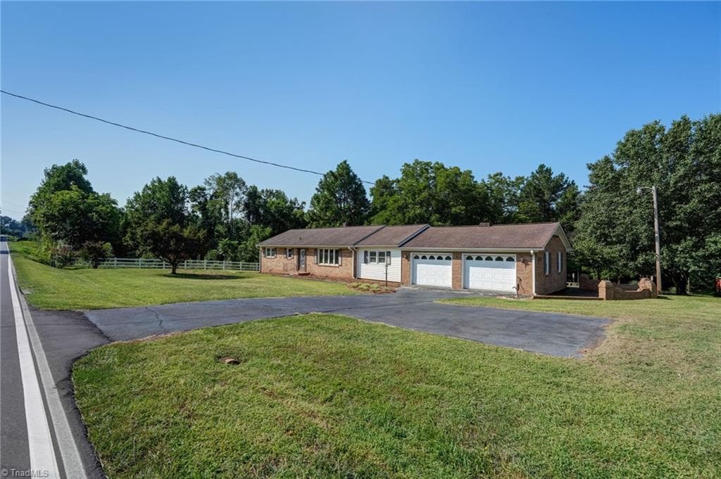2036 Camp Springs Road, Reidsville NC 27320
