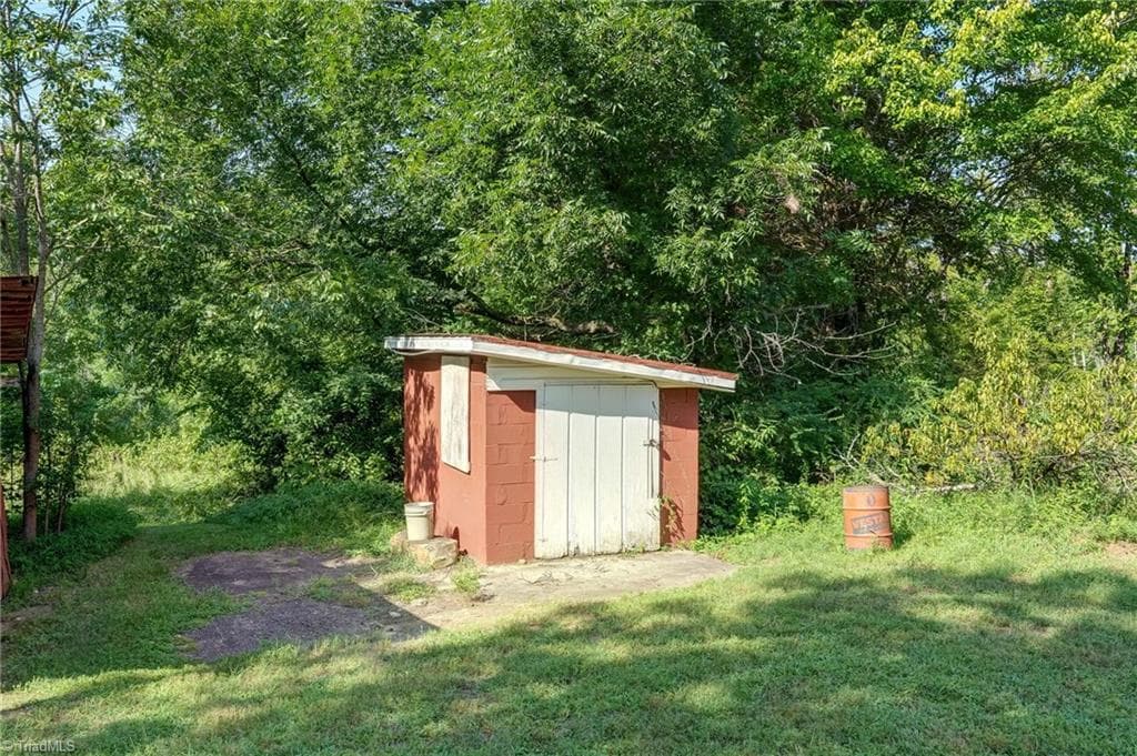 Stick/Site Built at 2036 Camp Springs Road, Reidsville NC 27320, Reidsville, photo 45 of 50