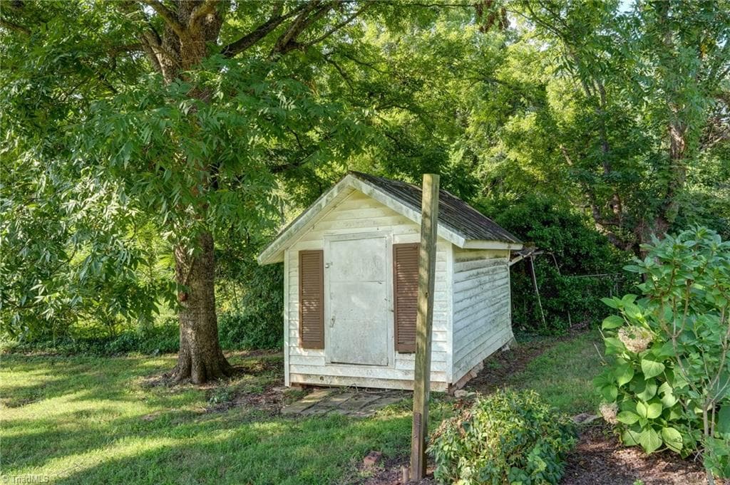 Stick/Site Built at 2036 Camp Springs Road, Reidsville NC 27320, Reidsville, photo 40 of 50