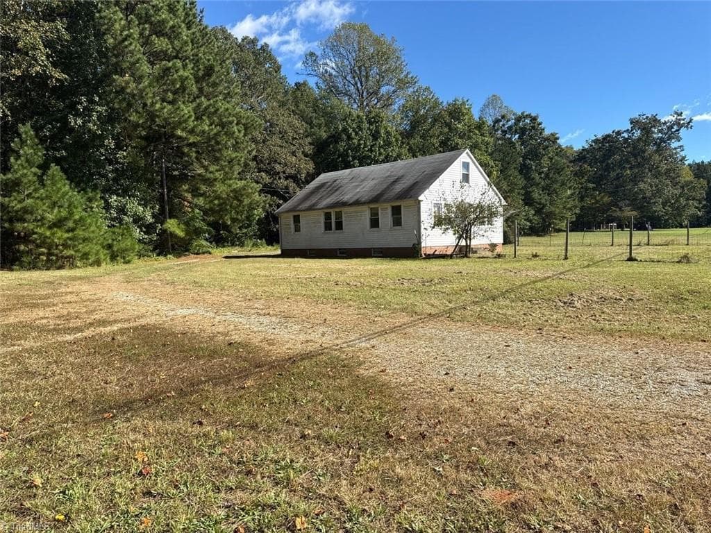Stick/Site Built at 6511 Nc Highway 86 N, Hillsborough NC 27278, Hillsborough, photo 3 of 44