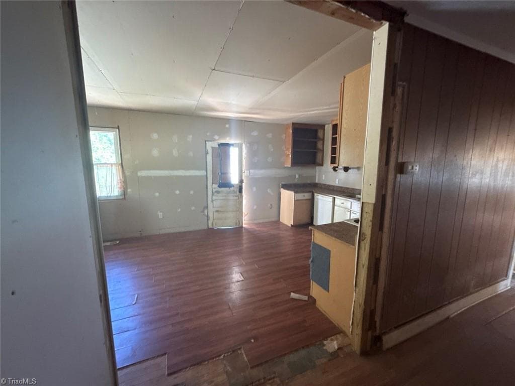 Stick/Site Built at 6511 Nc Highway 86 N, Hillsborough NC 27278, Hillsborough, photo 10 of 44