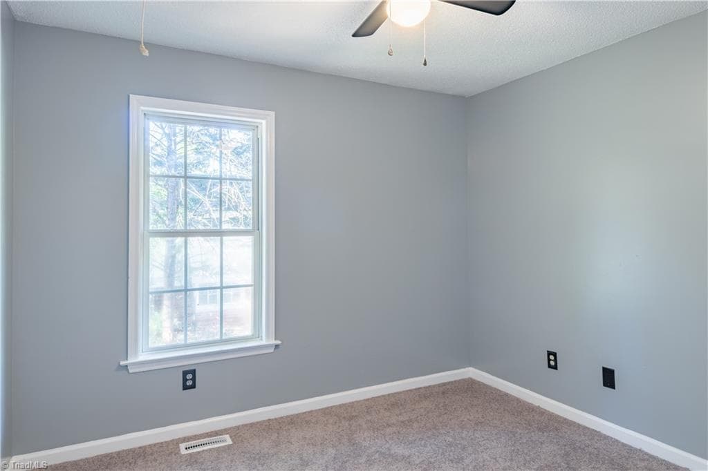 Stick/Site Built at 2822 Lomond Street, Winston-Salem NC 27127, Winston-Salem, photo 17 of 28