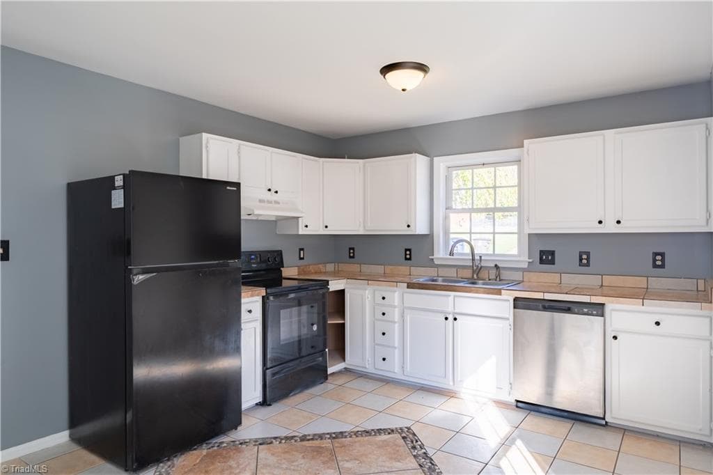 Stick/Site Built at 2822 Lomond Street, Winston-Salem NC 27127, Winston-Salem, photo 11 of 28