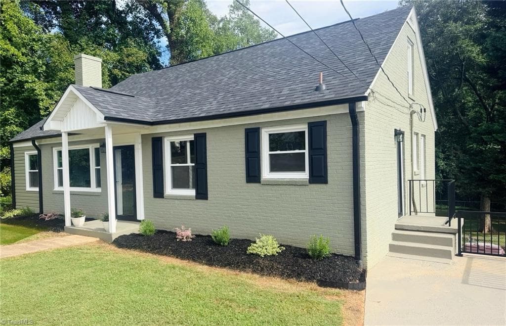 Stick/Site Built at 1419 Richardson Drive, Reidsville NC 27320, Reidsville, photo 2 of 35