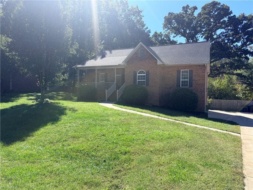 Stick/Site Built at 374 Lucinda Lane, Kernersville NC 27284, Kernersville, photo 3 of 43