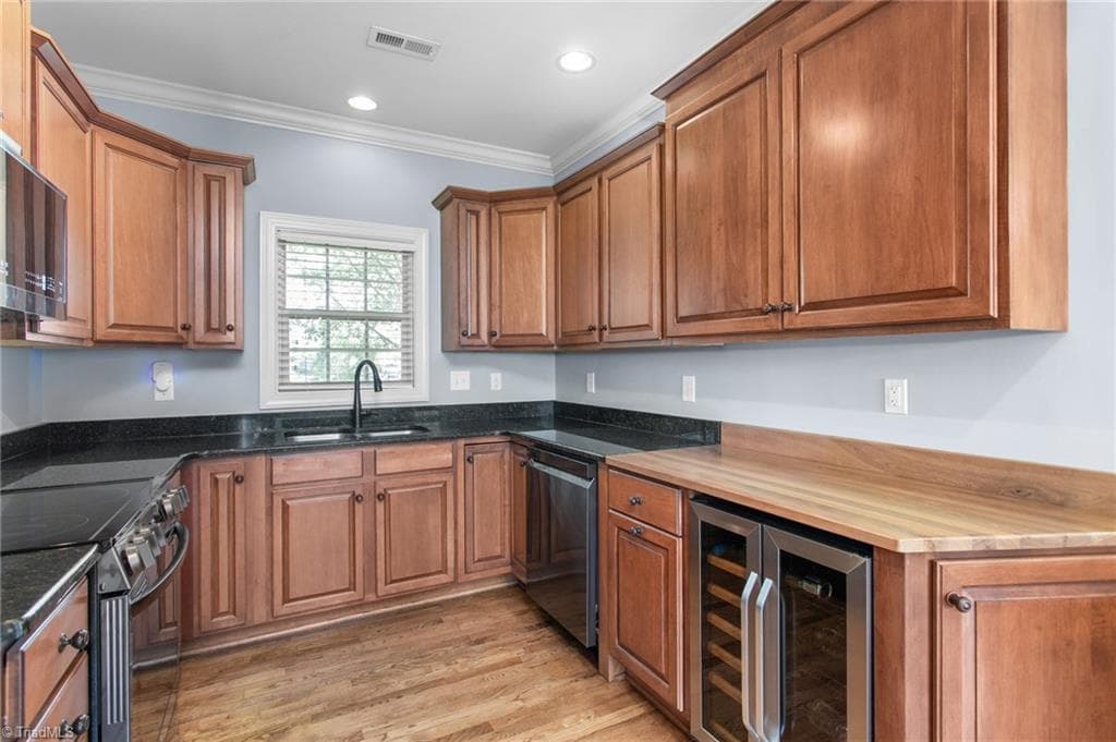 Stick/Site Built at 7505 Aspen Grove Drive, Belews Creek NC 27009, Belews Creek, photo 16 of 45