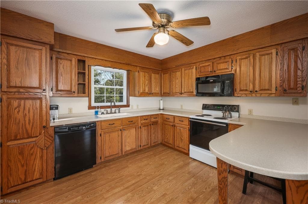 Stick/Site Built at 149 Seeley Drive, Denton NC 27239, photo 18 of 43