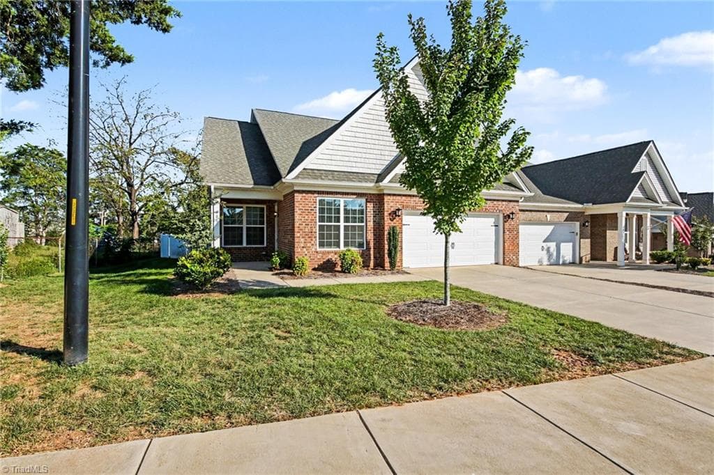Stick/Site Built at 401 Mountain Grove Lane, Kernersville NC 27284, photo 5 of 41