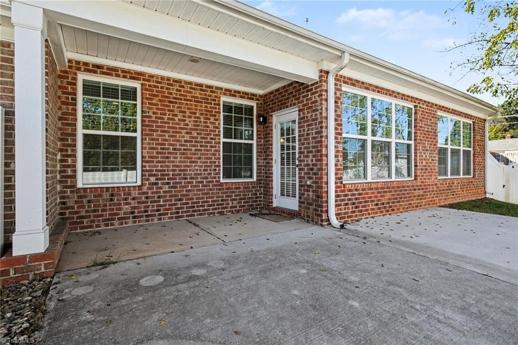 Stick/Site Built at 401 Mountain Grove Lane, Kernersville NC 27284, photo 34 of 41
