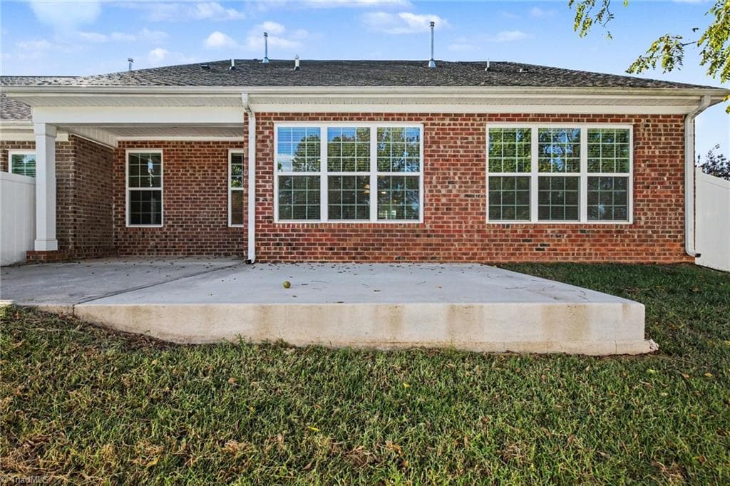 Stick/Site Built at 401 Mountain Grove Lane, Kernersville NC 27284, photo 33 of 41
