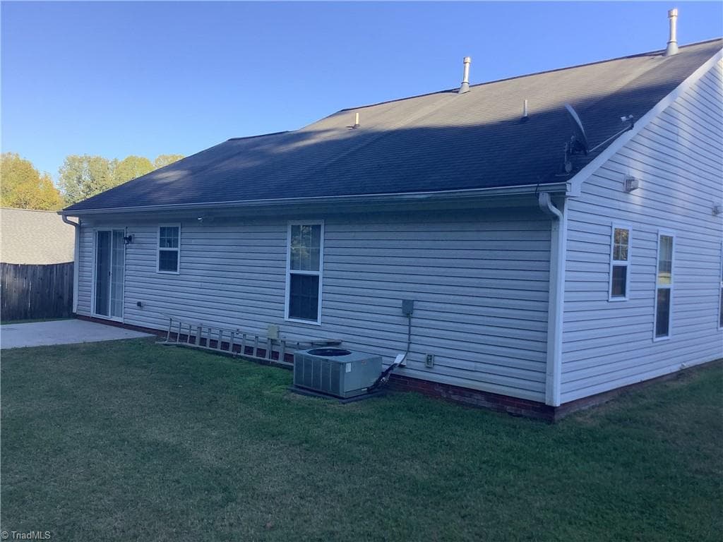 Stick/Site Built at 387 Walden Ridge Court, Winston-Salem NC 27127, Winston-Salem, photo 19 of 19