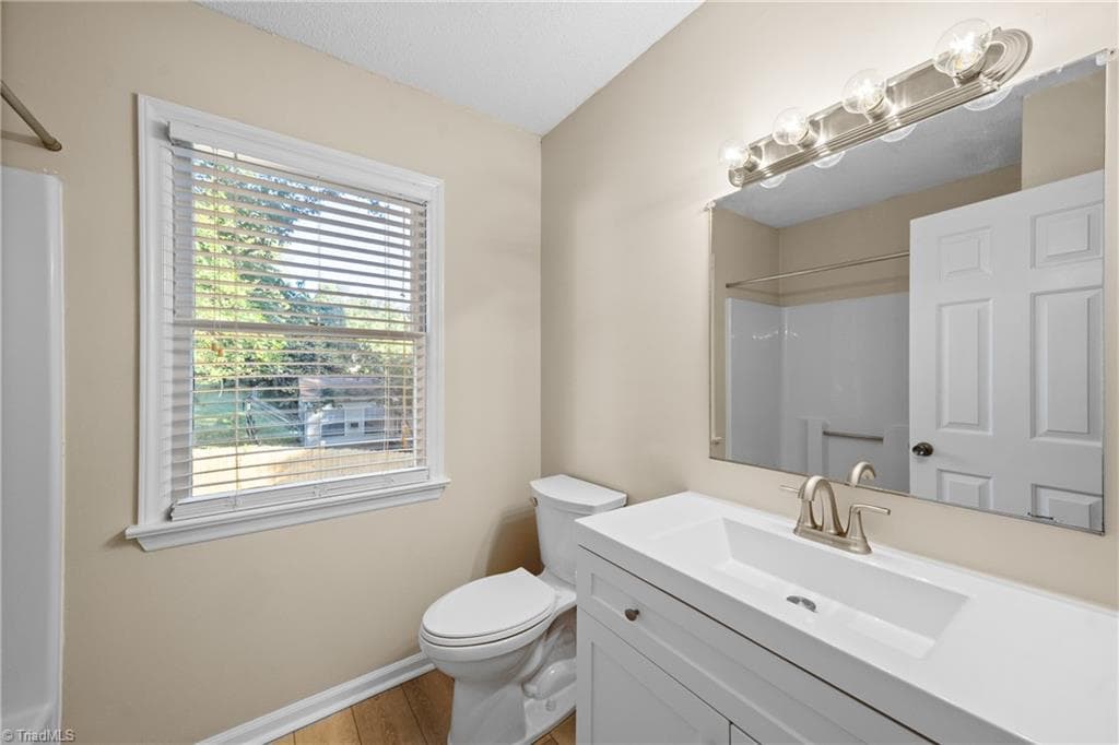 Stick/Site Built at 2737 Lyndhurst Avenue, Winston-Salem NC 27103, Winston-Salem, photo 26 of 36