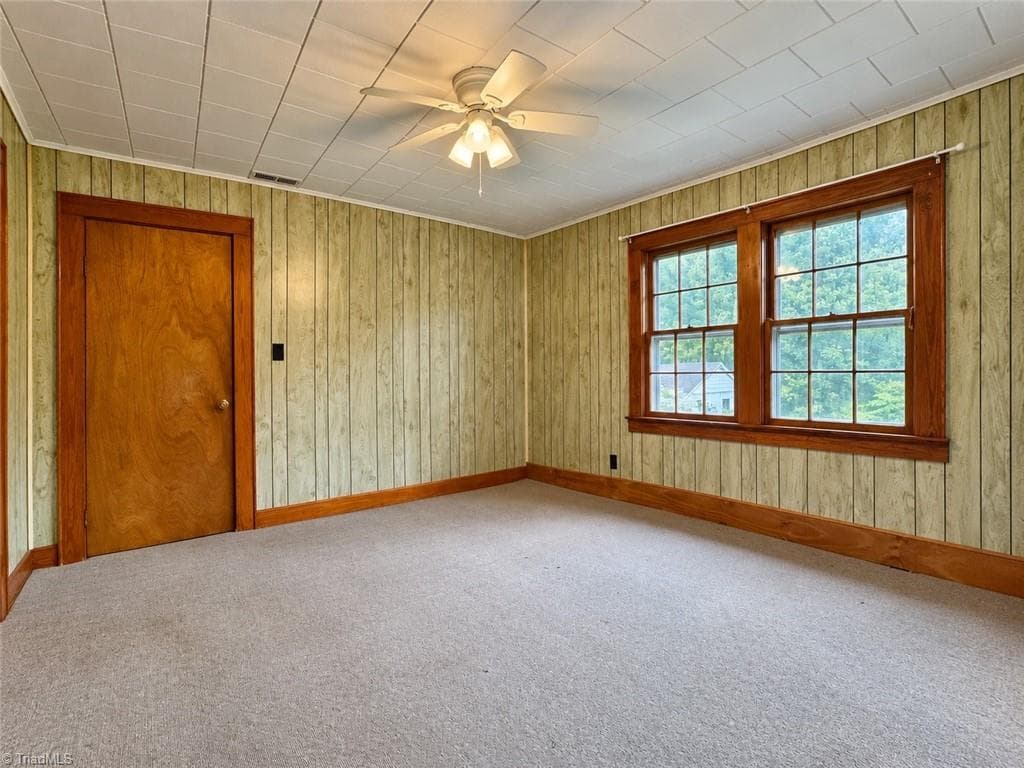 Stick/Site Built at 507 Pineywood Road, Thomasville NC 27360, photo 15 of 21