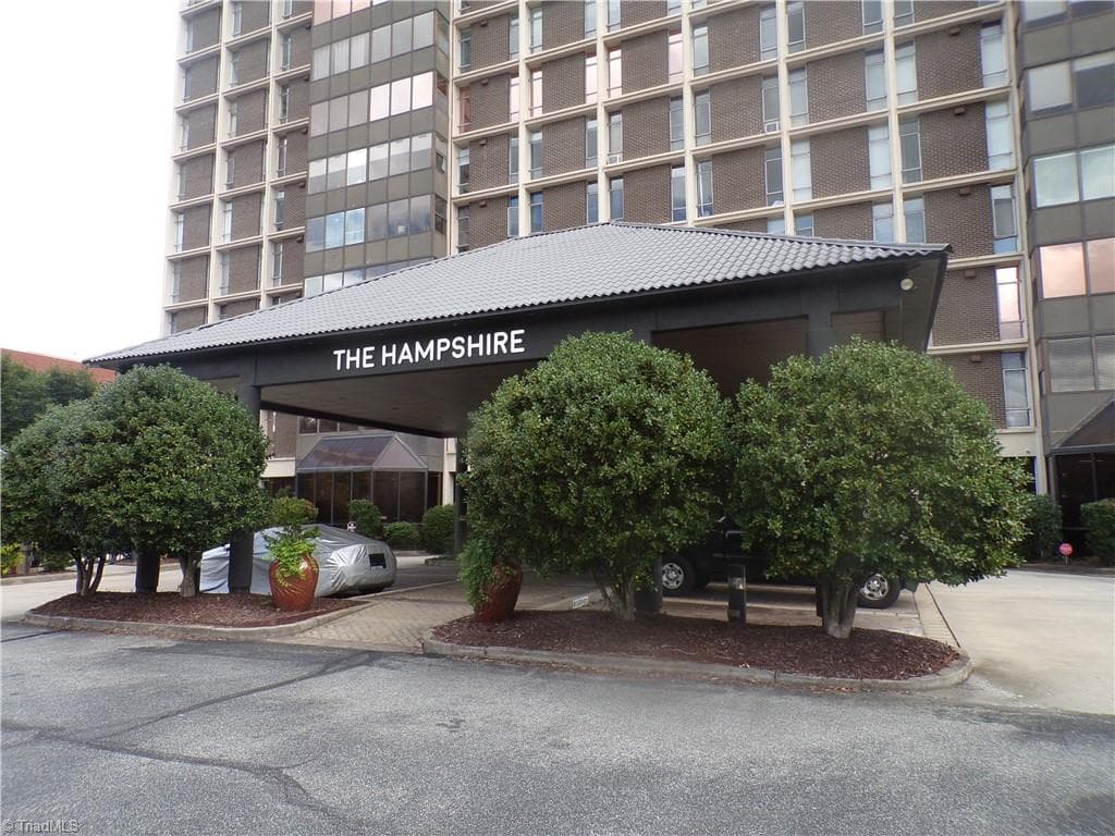 Stick/Site Built at 1101 N Elm Street # 201, Greensboro NC 27401, Greensboro, photo 2 of 13