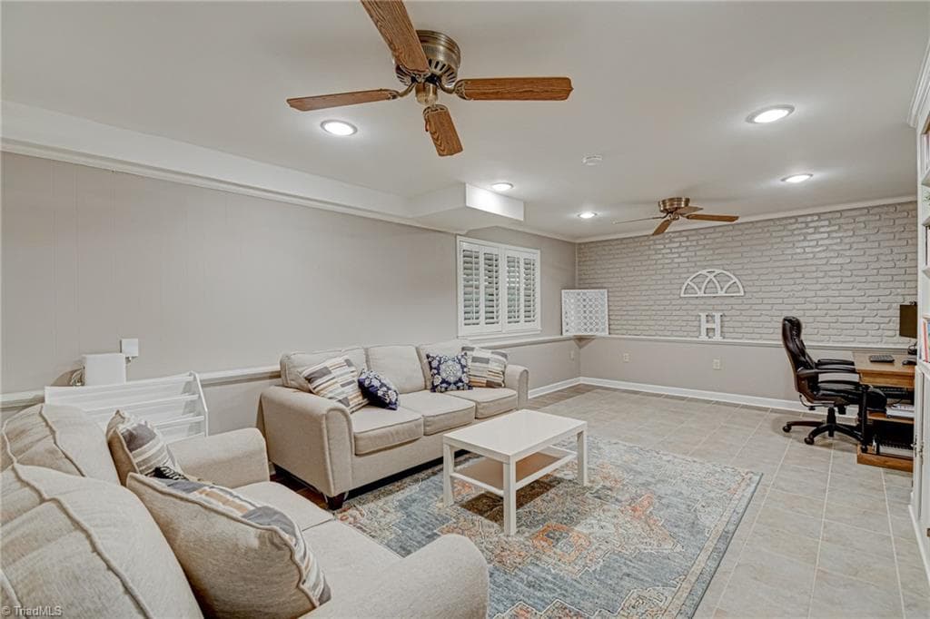 Stick/Site Built at 4840 Spilsby Lane, Winston-Salem NC 27104, Winston-Salem, photo 26 of 42