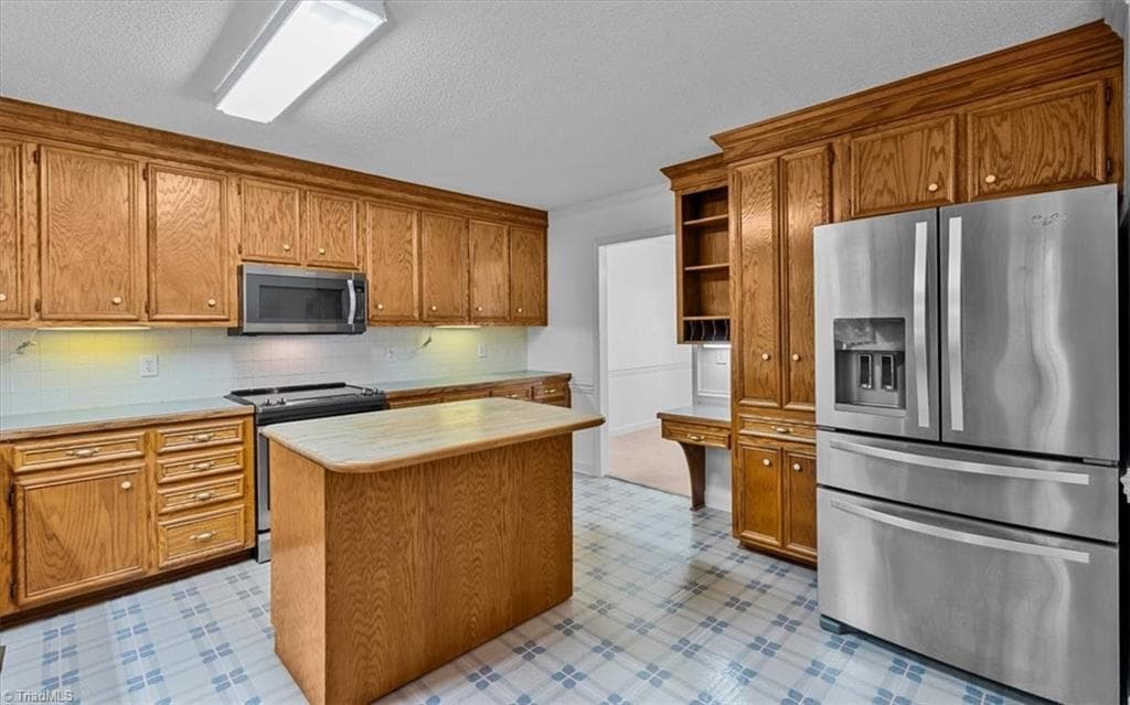Stick/Site Built at 6125 Tennyson Drive, Kernersville NC 27284, Kernersville, photo 10 of 50