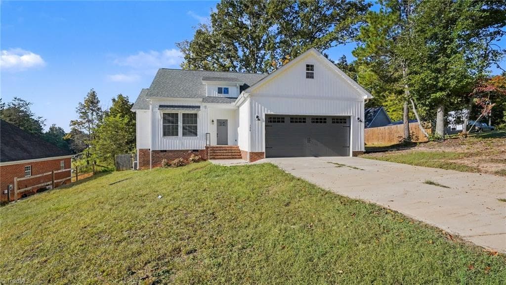 Stick/Site Built at 108 Daniels Street, Randleman NC 27317, Randleman, photo 2 of 23