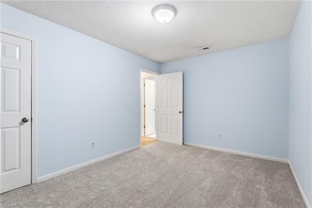 Stick/Site Built at 239 Oakwood Court, Winston-Salem NC 27103, Winston-Salem, photo 27 of 33