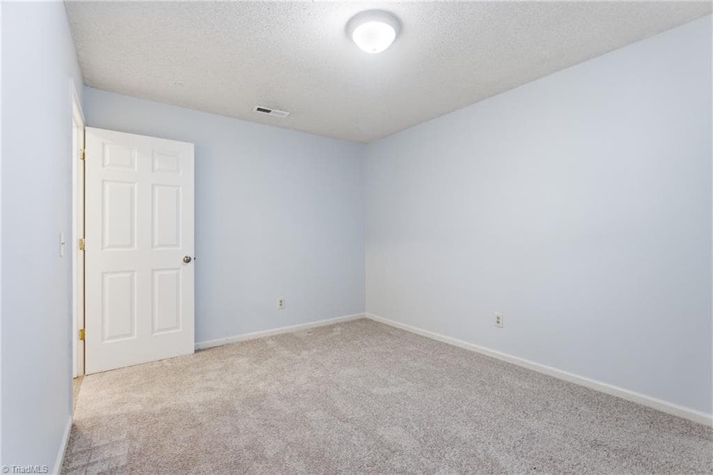 Stick/Site Built at 239 Oakwood Court, Winston-Salem NC 27103, Winston-Salem, photo 28 of 33