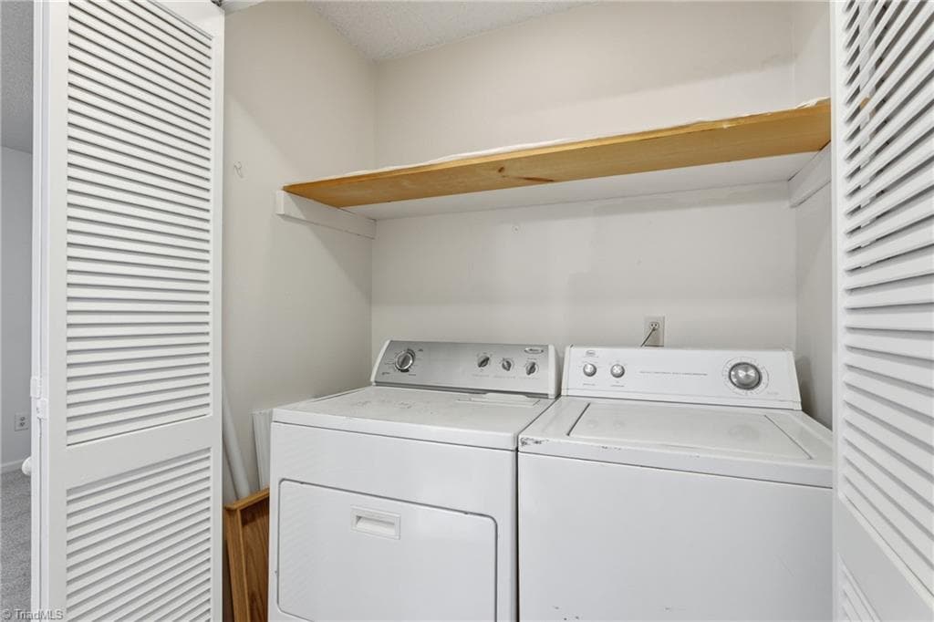 Stick/Site Built at 239 Oakwood Court, Winston-Salem NC 27103, Winston-Salem, photo 31 of 33