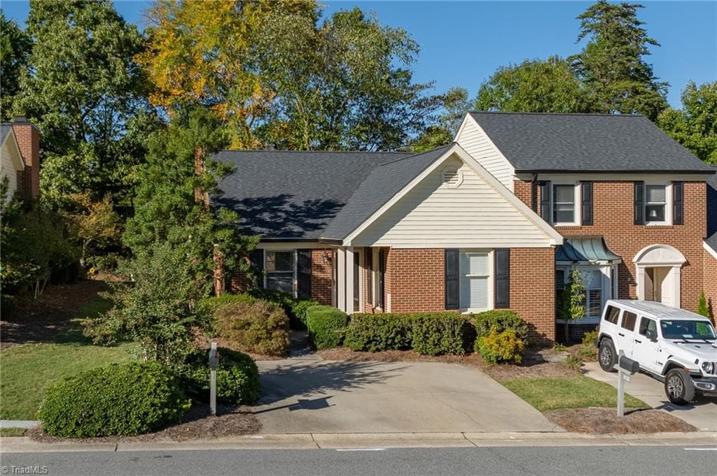 Stick/Site Built at 1734 Ternberry Road, High Point NC 27262, High Point, photo 34 of 40