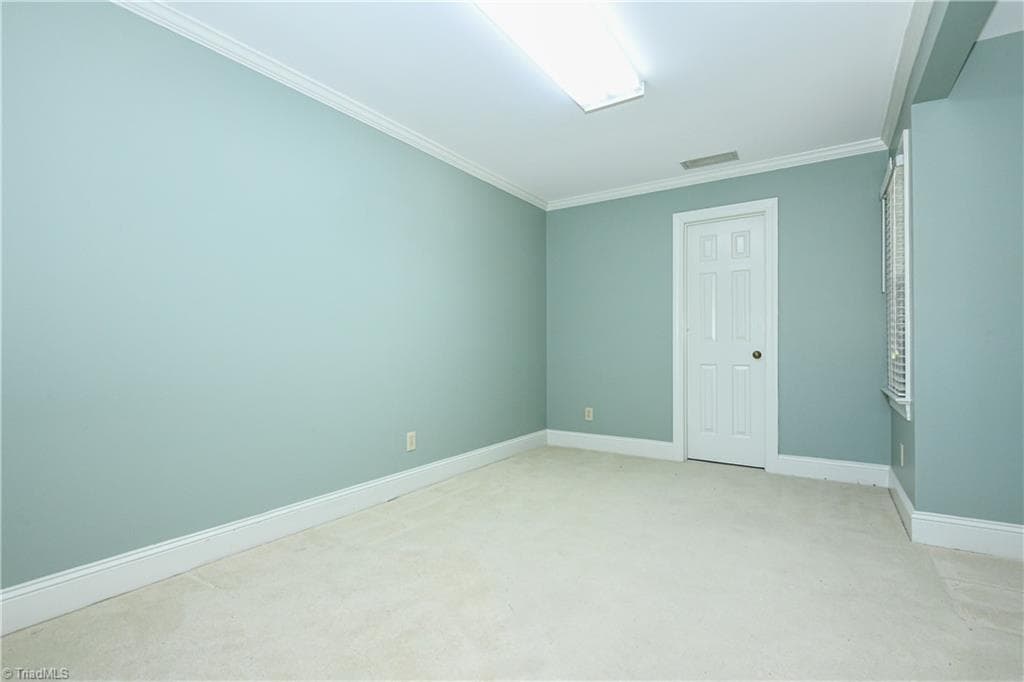 Stick/Site Built at 3406 Crosstimbers Drive, Greensboro NC 27410, photo 39 of 49