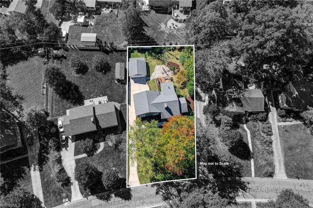 Stick/Site Built at 3911 Dogwood Drive, Greensboro NC 27410, Greensboro, photo 3 of 46