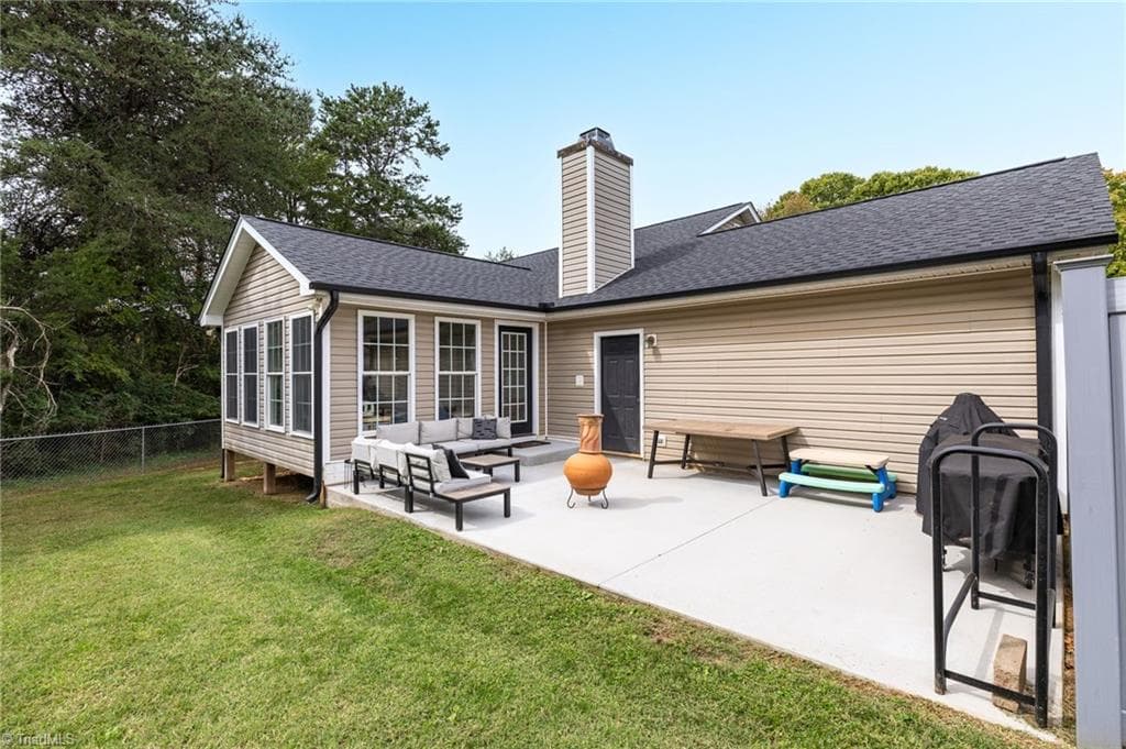 Stick/Site Built at 2095 Ardmore Court, Winston-Salem NC 27127, Winston-Salem, photo 32 of 45