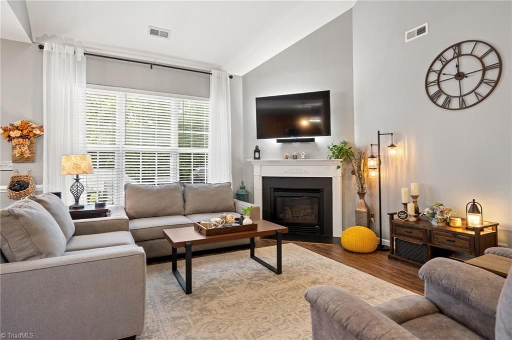 Stick/Site Built at 4338 Karley Court, Winston-Salem NC 27106, Winston-Salem, photo 6 of 50