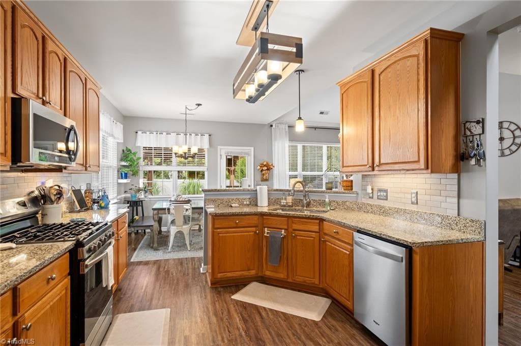 Stick/Site Built at 4338 Karley Court, Winston-Salem NC 27106, Winston-Salem, photo 9 of 50