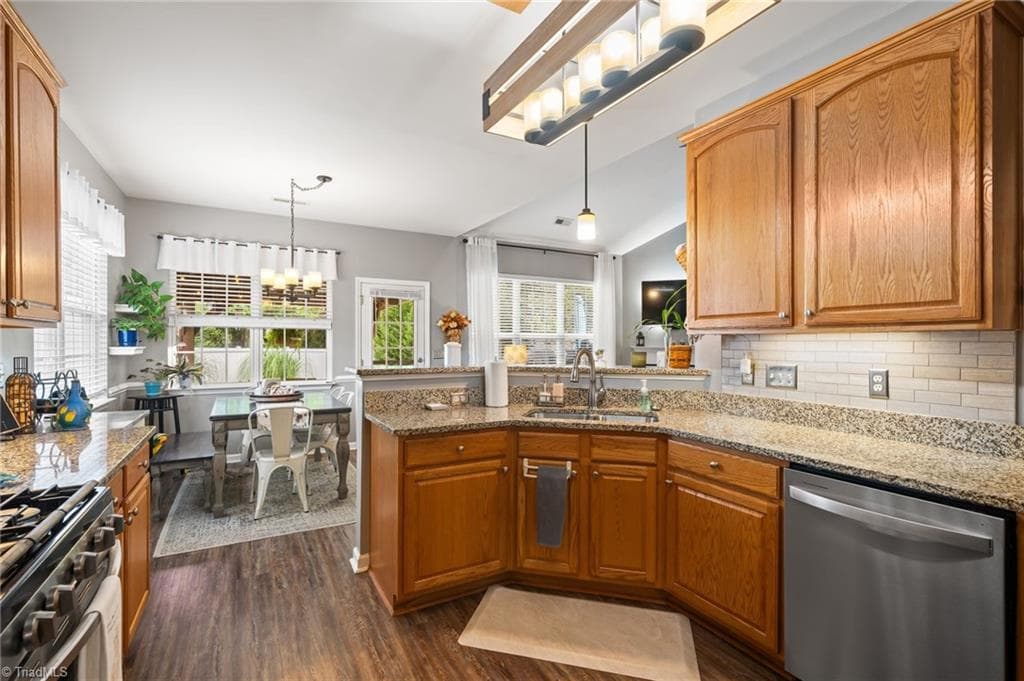 Stick/Site Built at 4338 Karley Court, Winston-Salem NC 27106, Winston-Salem, photo 11 of 50