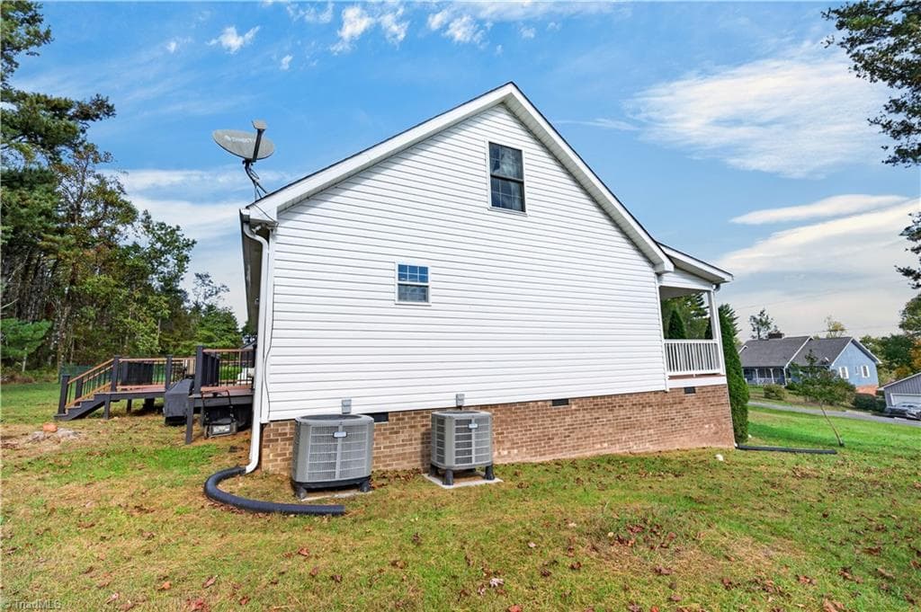 Modular at 85 Chateau Lane, Fancy Gap VA 24328, photo 41 of 48