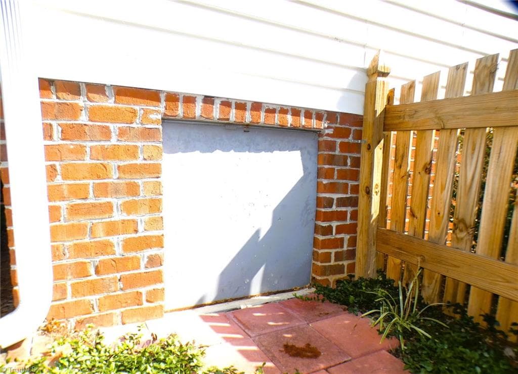 Stick/Site Built at 4480 Asbury Place Drive, Clemmons NC 27012, Clemmons, photo 29 of 33