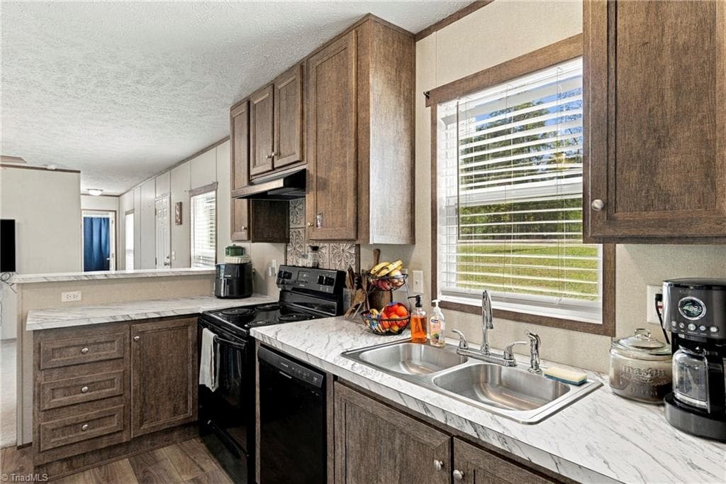 Manufactured Home at 10444 Park Springs Road, Ruffin NC 27326, Ruffin, photo 13 of 25