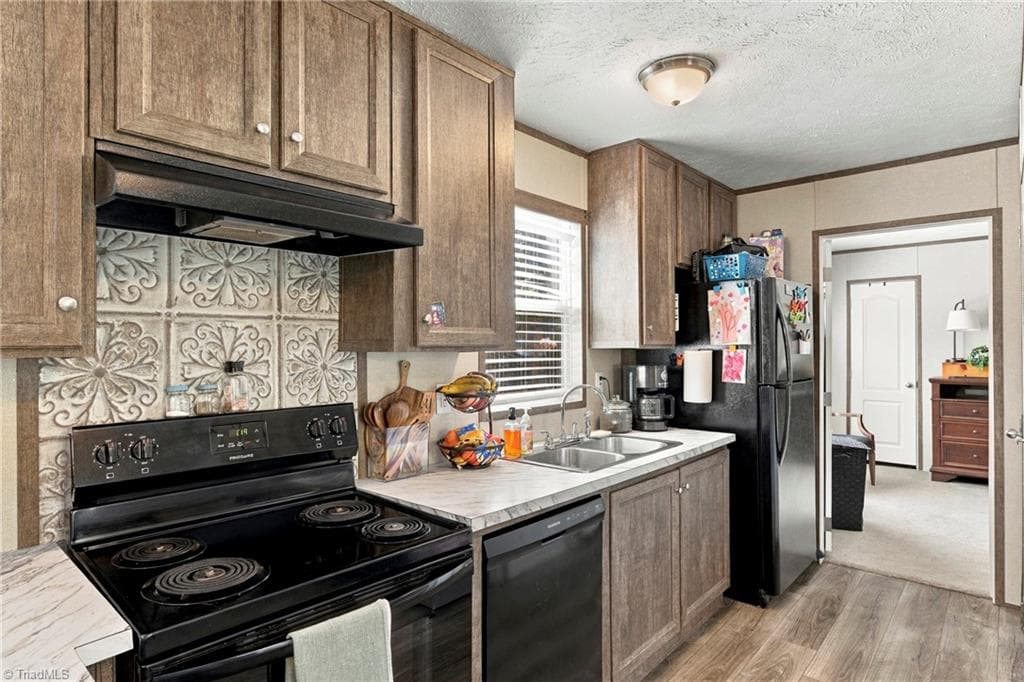 Manufactured Home at 10444 Park Springs Road, Ruffin NC 27326, Ruffin, photo 12 of 25