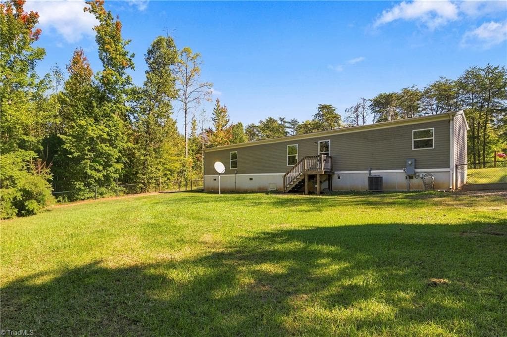 Manufactured Home at 10444 Park Springs Road, Ruffin NC 27326, Ruffin, photo 22 of 25