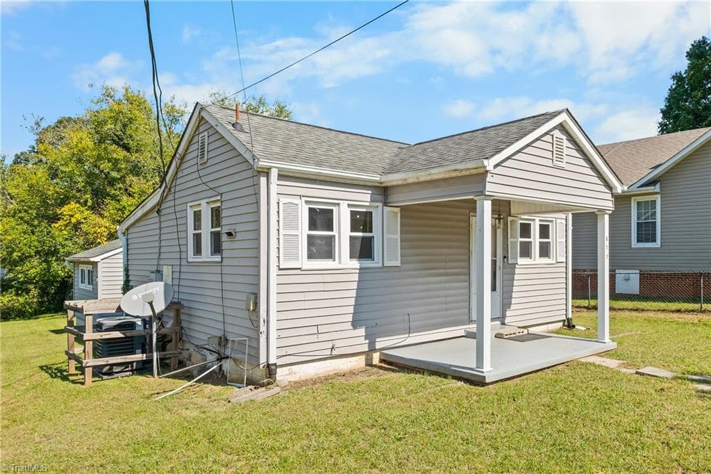 Stick/Site Built at 603 Efird Street, Winston-Salem NC 27105, Winston-Salem, photo 2 of 20