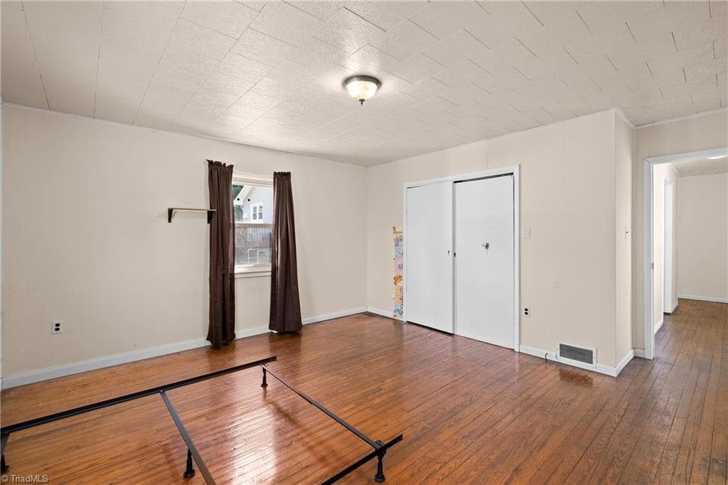 Stick/Site Built at 603 Efird Street, Winston-Salem NC 27105, Winston-Salem, photo 14 of 20