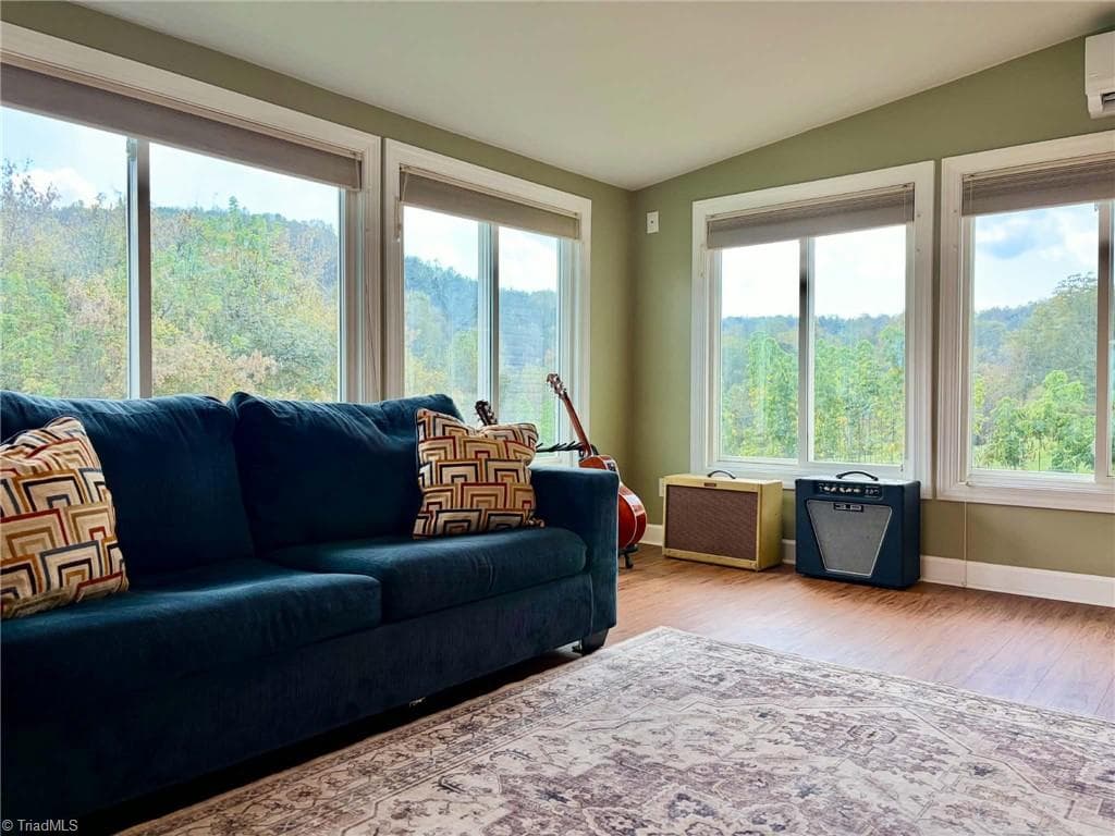 Manufactured Home at 275 Price Road, Moravian Falls NC 28654, photo 16 of 40